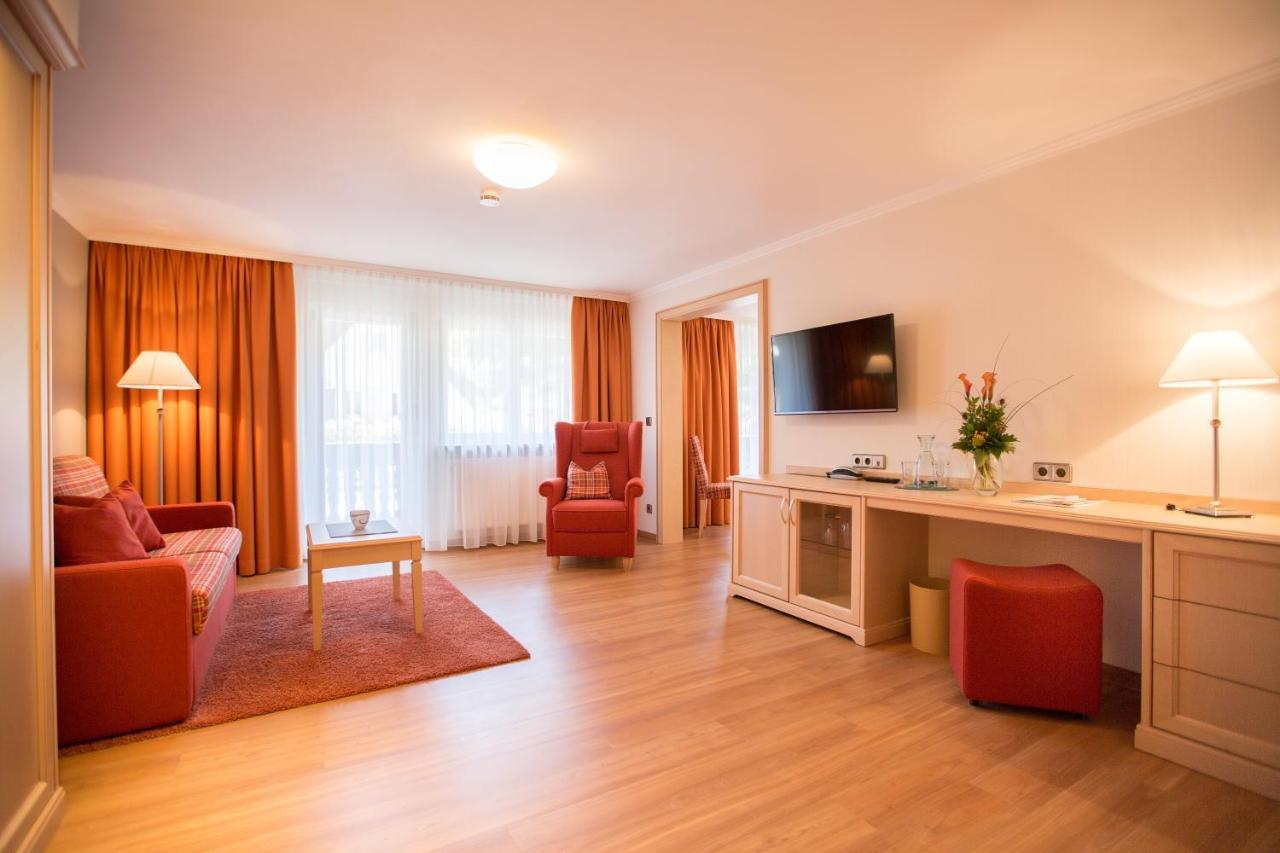 Flair Hotel Adlerbad 바트 페테르스탈-그리스바흐 외부 사진