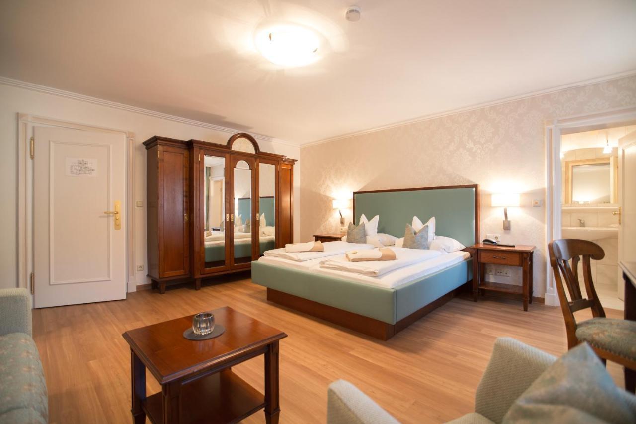 Flair Hotel Adlerbad 바트 페테르스탈-그리스바흐 외부 사진